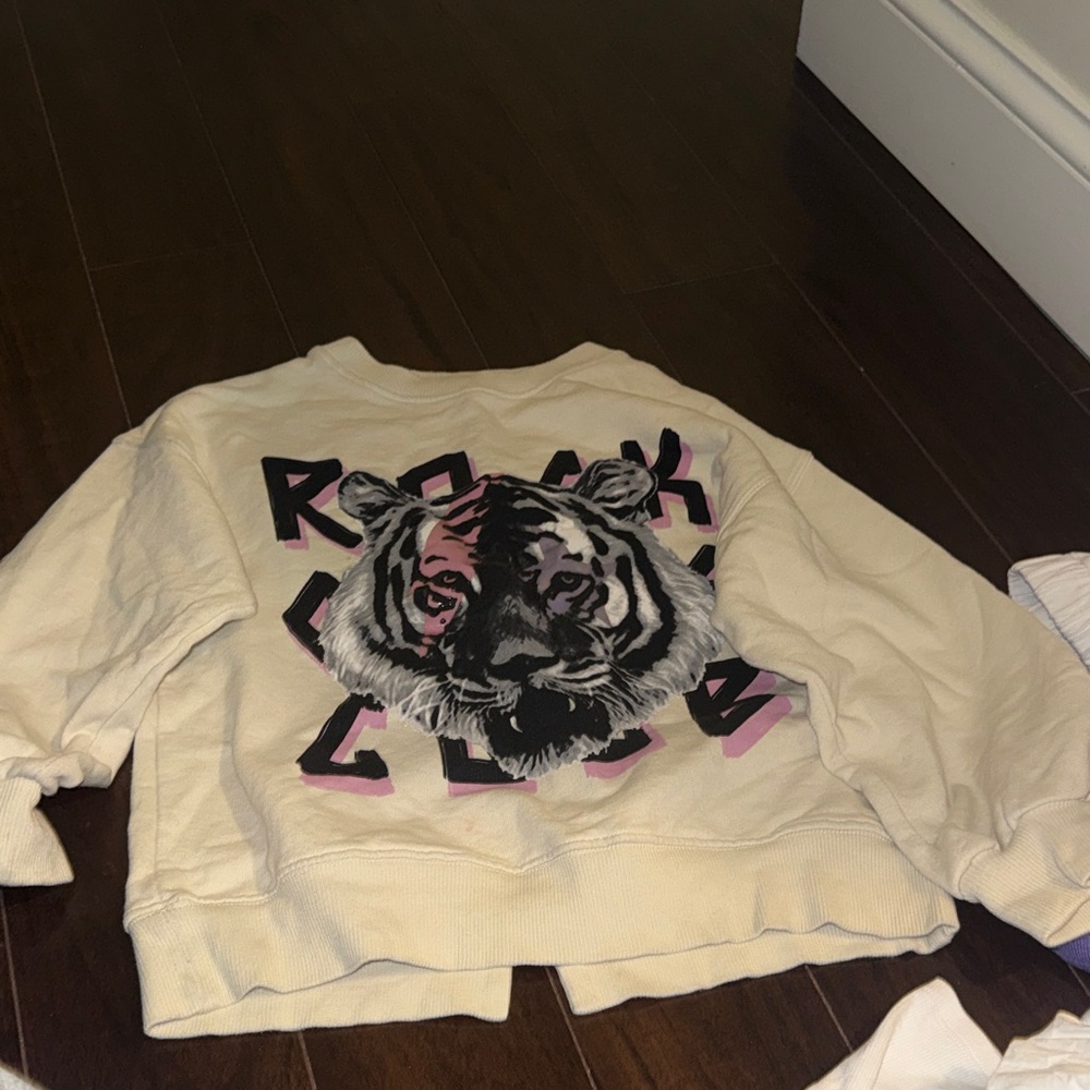 Graphic Tiger Sweatshirt in Cream with Pink & Black Accents